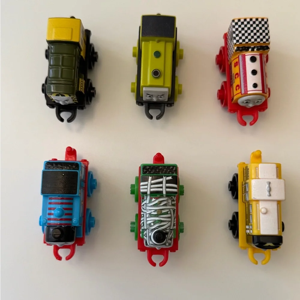 THOMAS & FRIENDS MINIS 6-Piece Blind Bag Train Set Lot Collectible Mini Figures